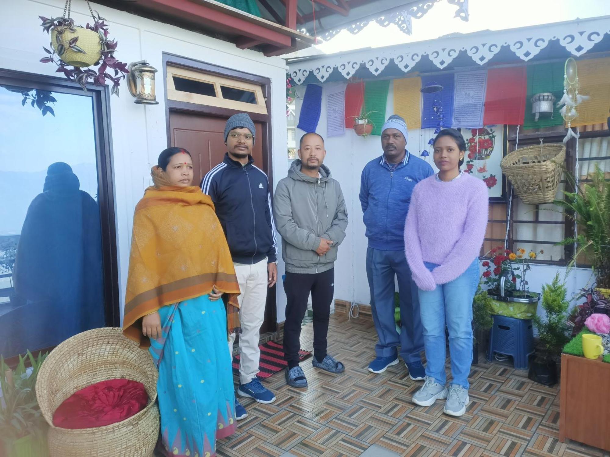 The Sunset Nest Offbeat Homestay دارجيلنغ المظهر الخارجي الصورة