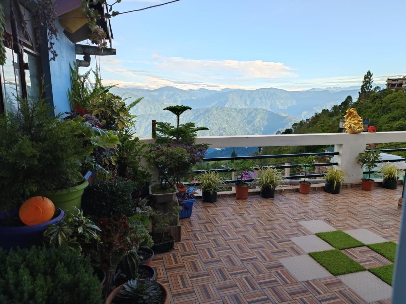 The Sunset Nest Offbeat Homestay دارجيلنغ المظهر الخارجي الصورة